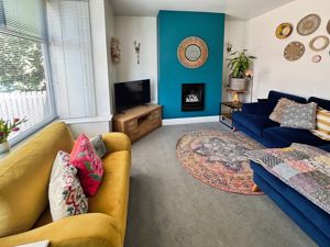 Lounge- click for photo gallery